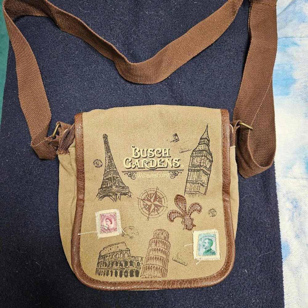 Busch Gardens Williamsburg Crossbody Bag